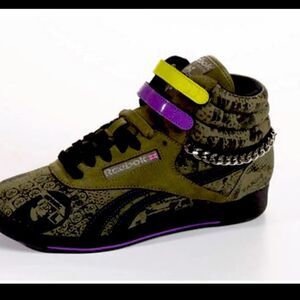 Rare HTF Reebok x music evolution-punk rock fashion sneakers sz 8 green black